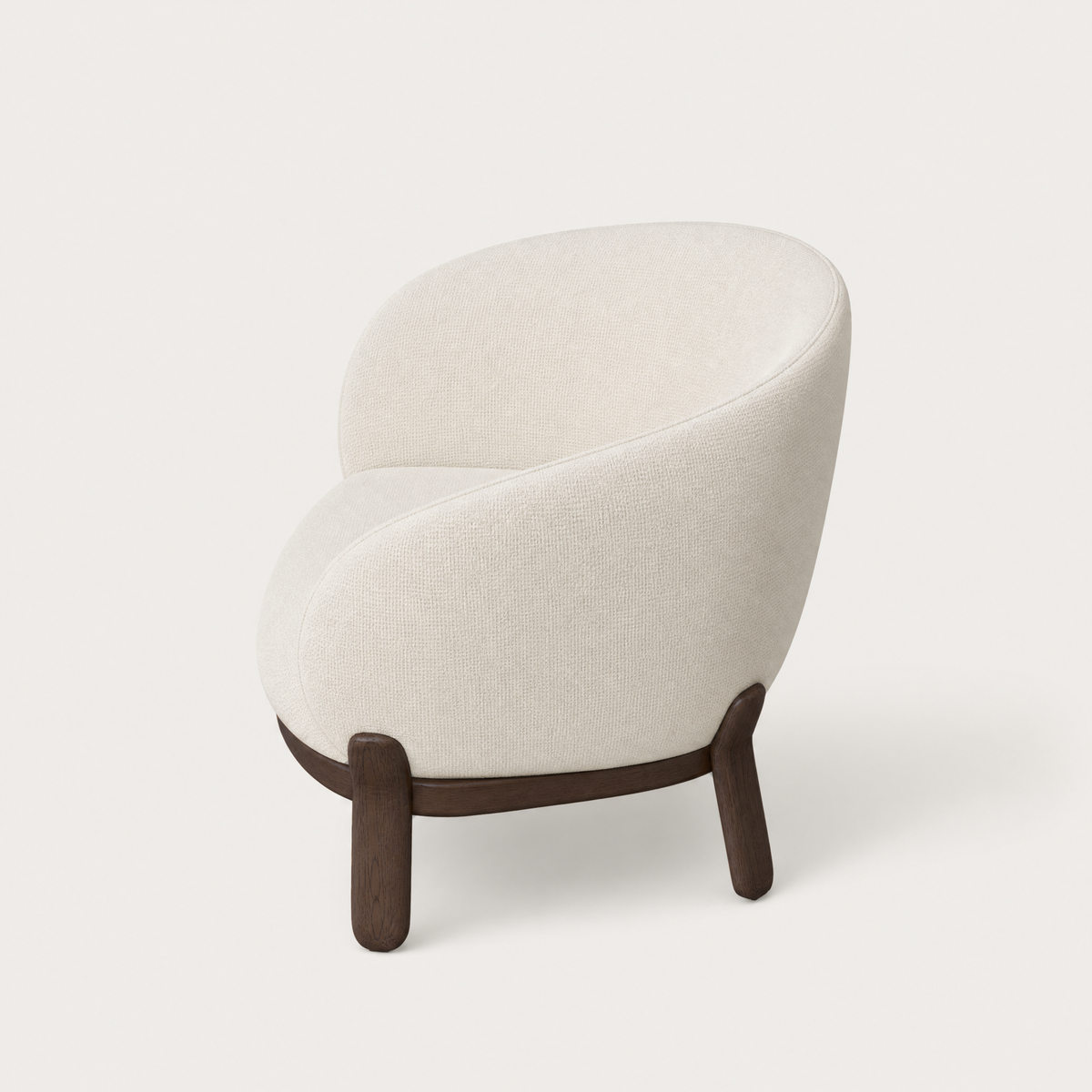 Soft upholstery and a sculptural natural oak frame define the Lifa Accent Chair by Ramón Esteve, showcased by ACERKA Miami.